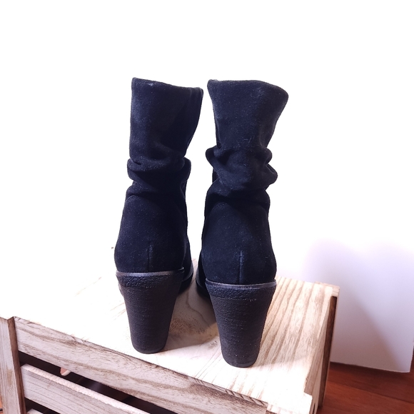 Black Suede Boots Vince Camuto Parka Slouchy WomenSZ 6.5 M Booties 3" heel - Picture 3 of 9